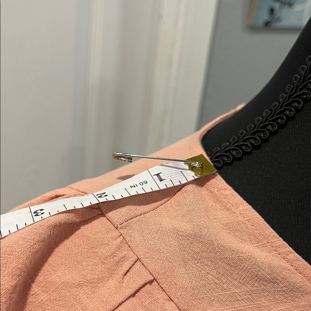 Zara Peach Ruffled Blouse - Picture 4 of 9